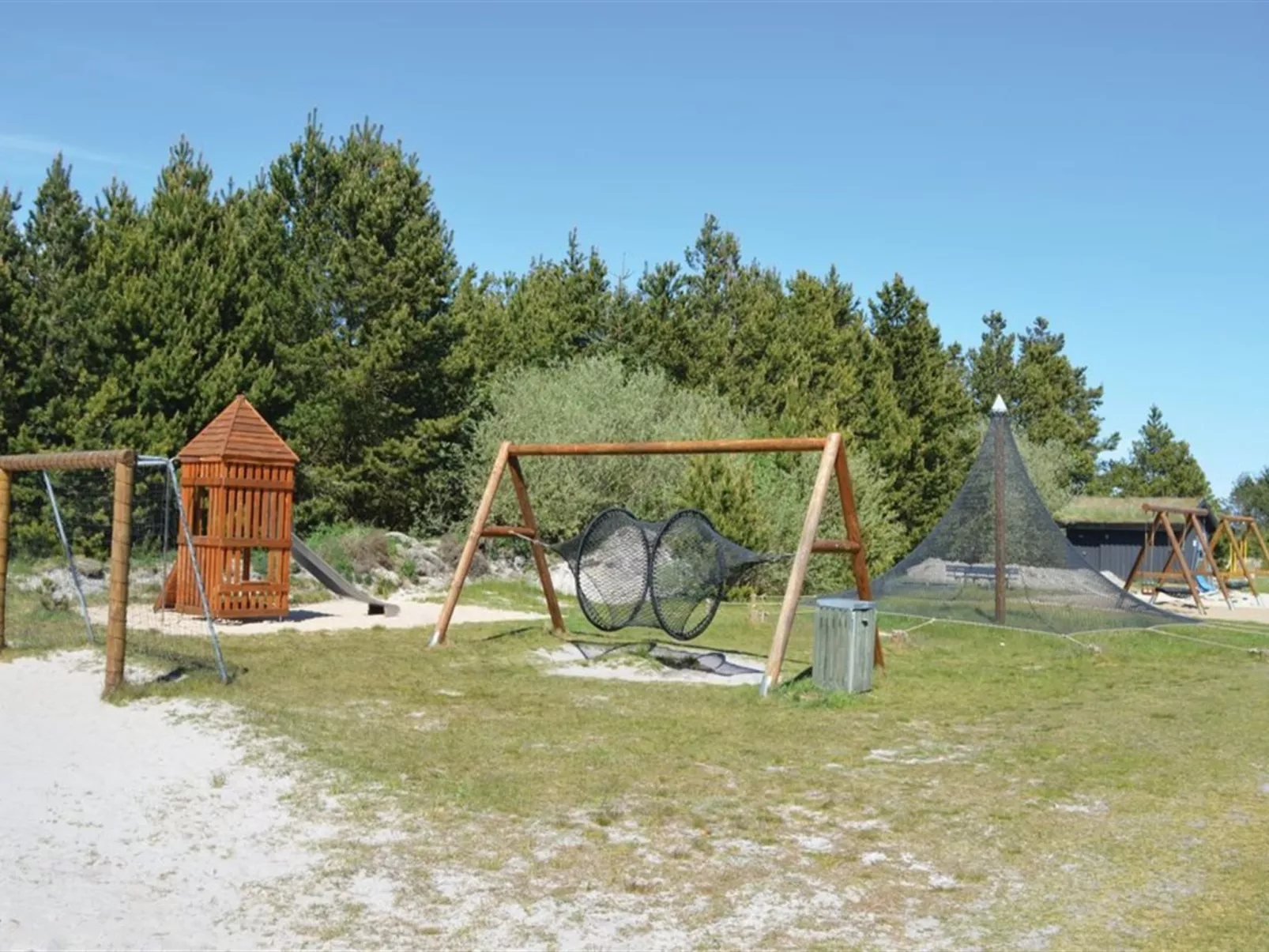 "Frithbjorn" - 900m from the sea-Outside