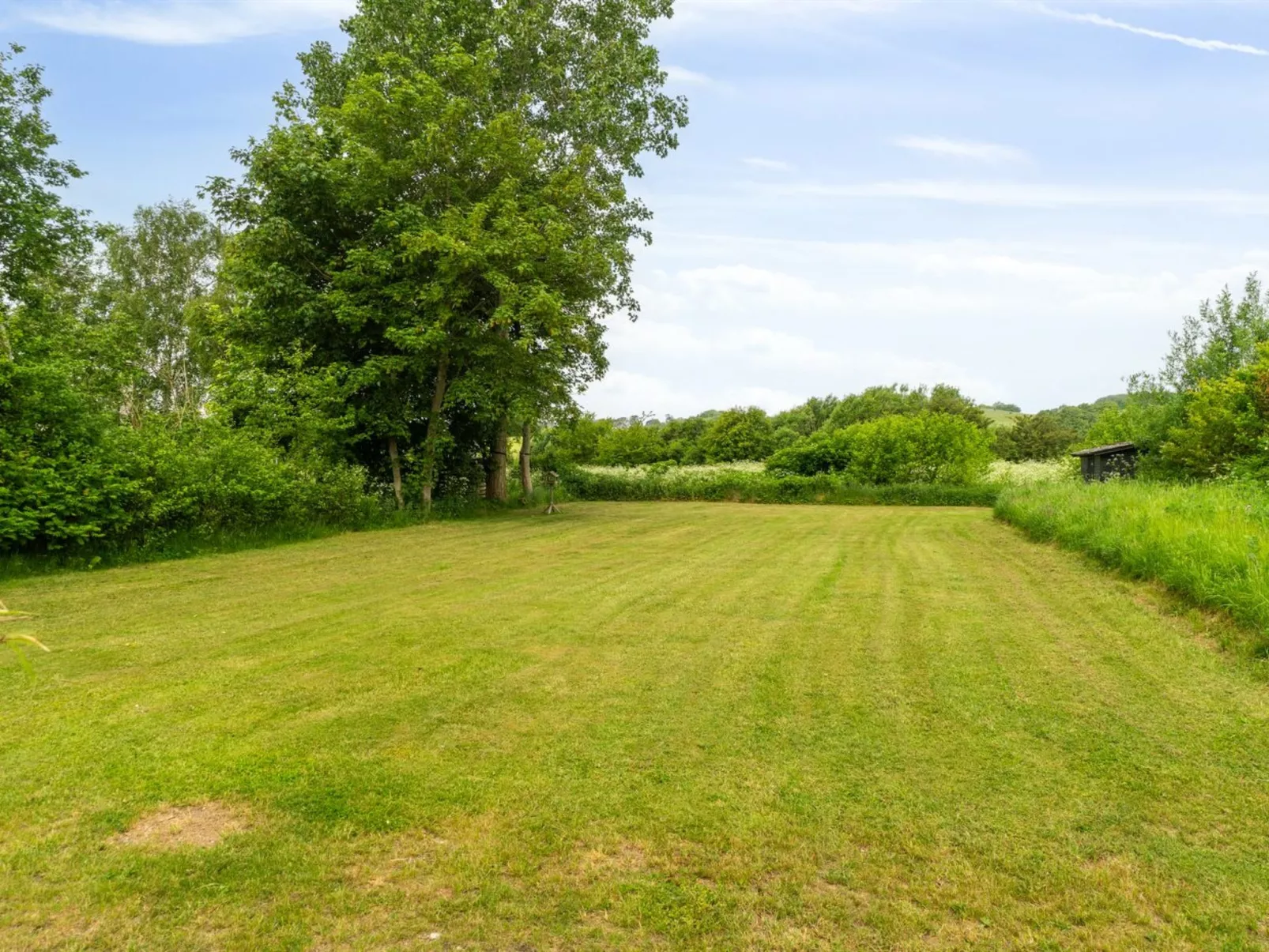 "Sys" - 150m from the sea-Outside