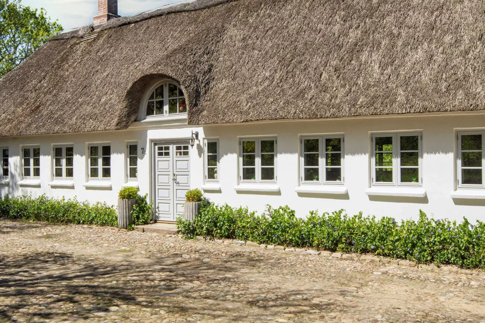 Idyllic Danish Farmhouse Retreat-By Traum-Outdoor