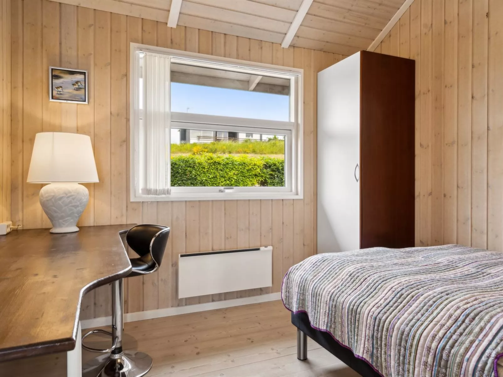 "Edo" - 250m from the sea-Drinnen