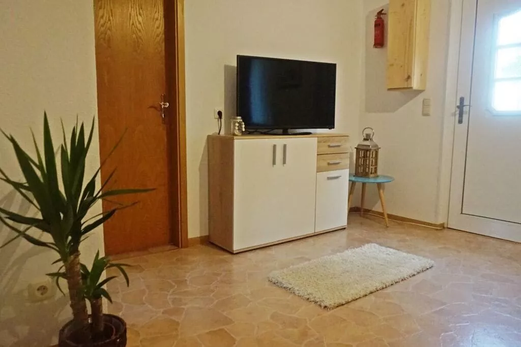 285237-Bedroom