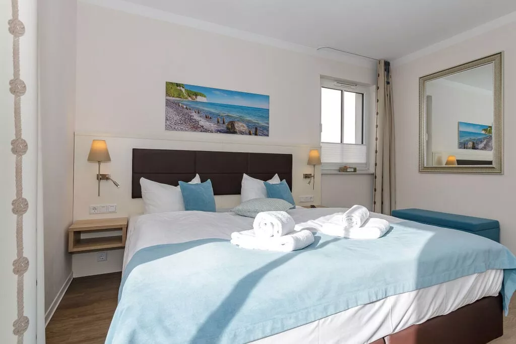 238104-Schlafzimmer