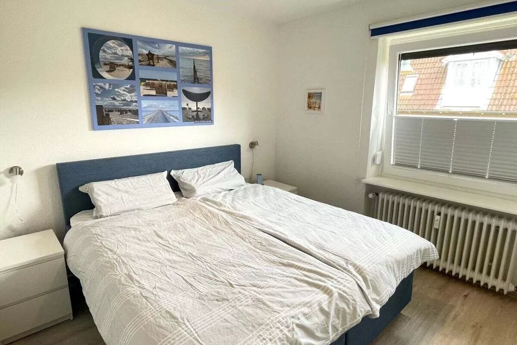 480858-Bedroom