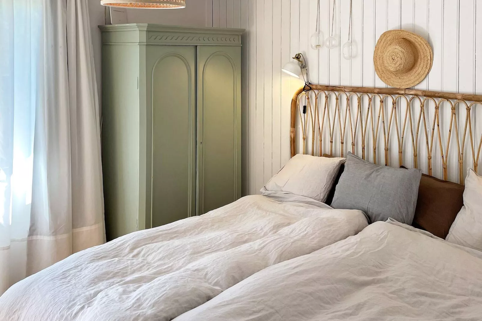 4 person holiday home in DJURHAMN-Indoor