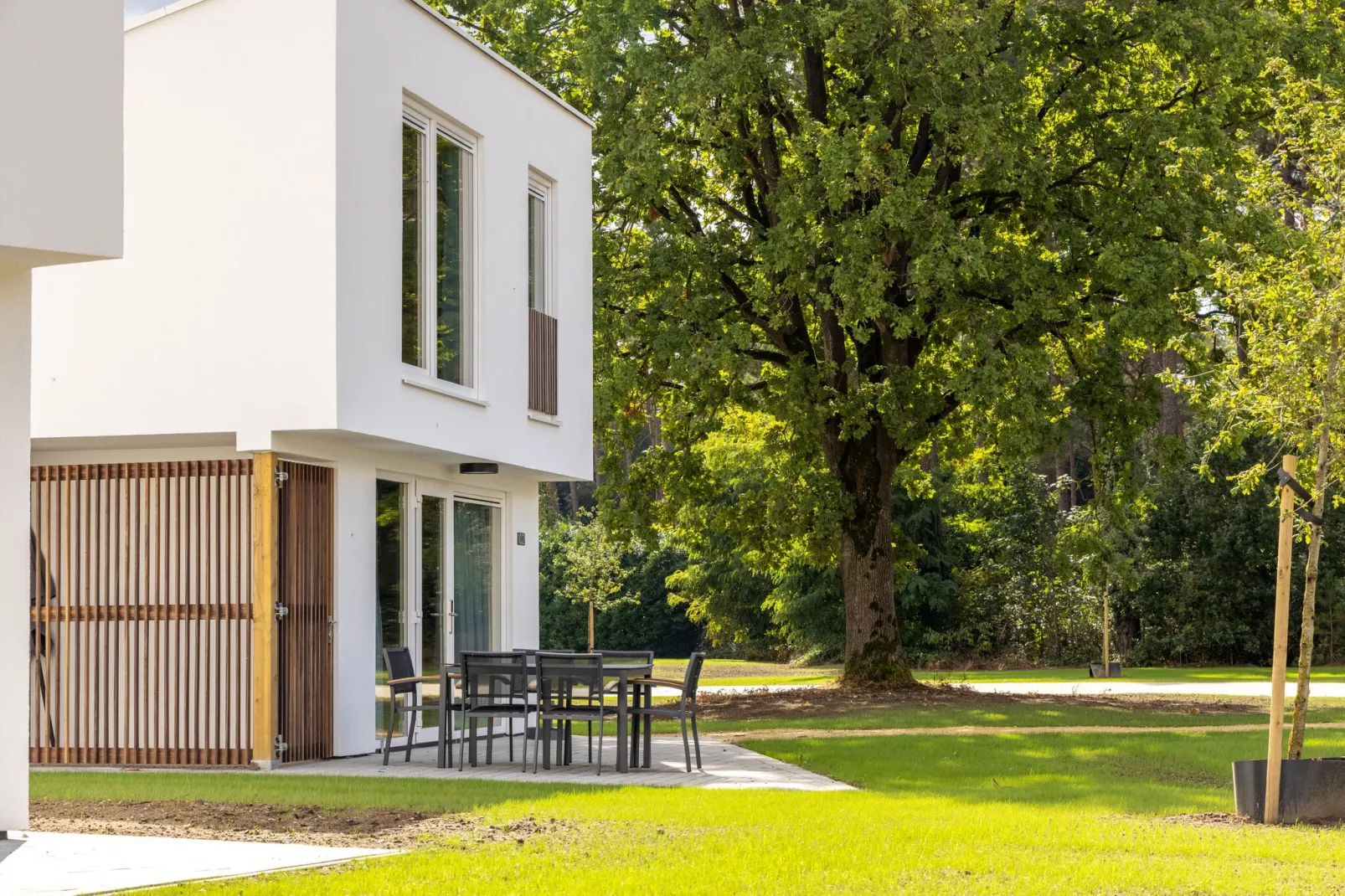 Park Eksel 1-Exterior summer