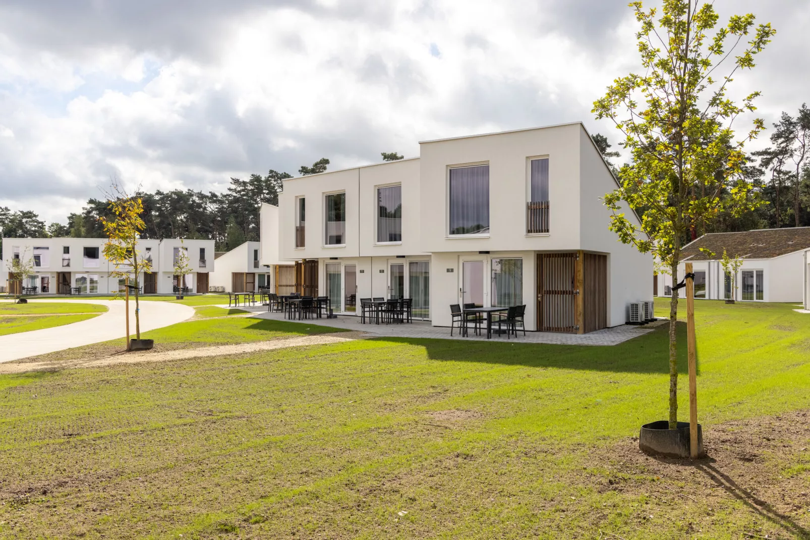 Park Eksel 1-Exterior summer