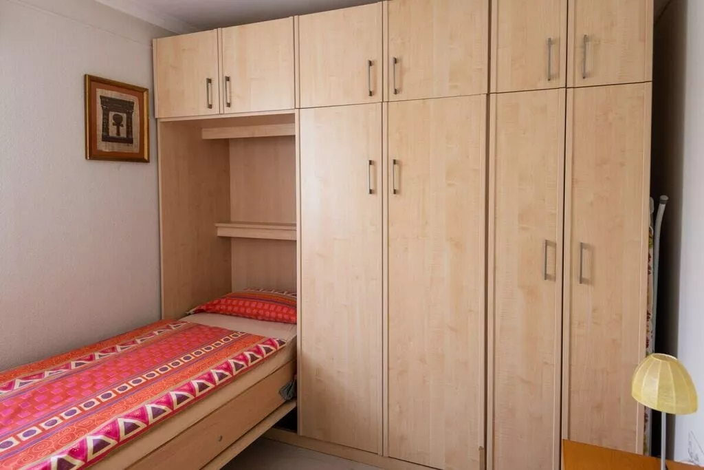 6019-Bedroom