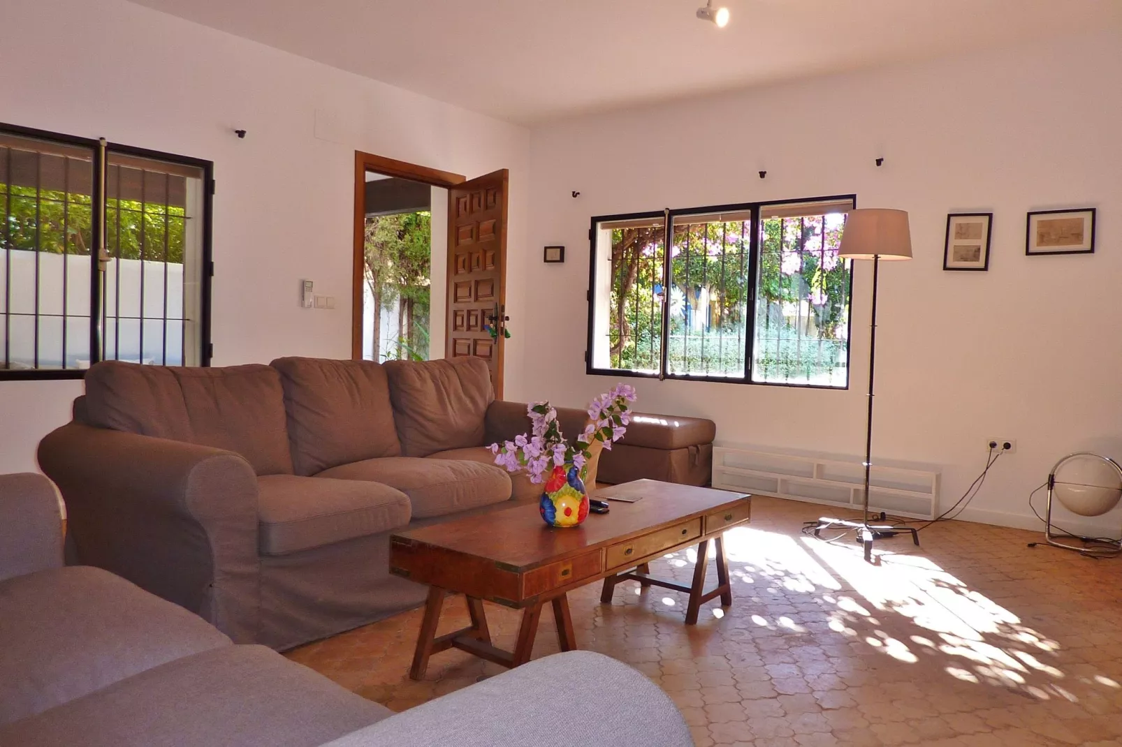 La Abadesa-Living room