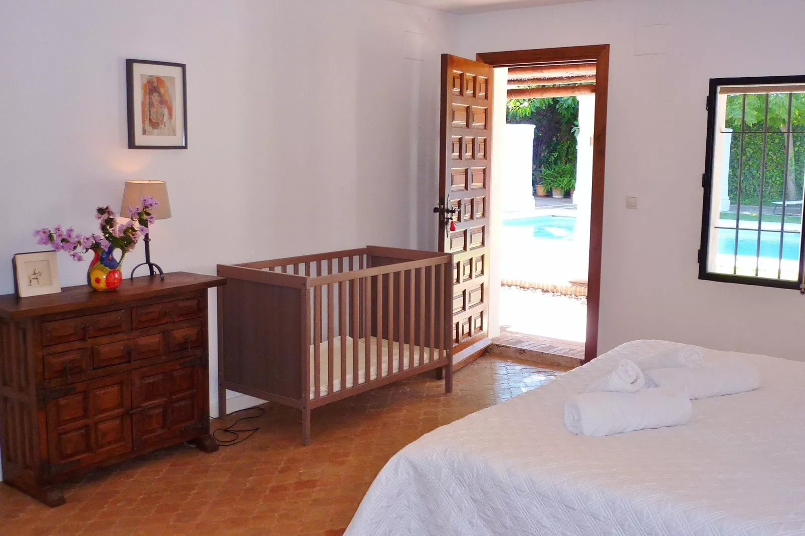La Abadesa-Bedroom