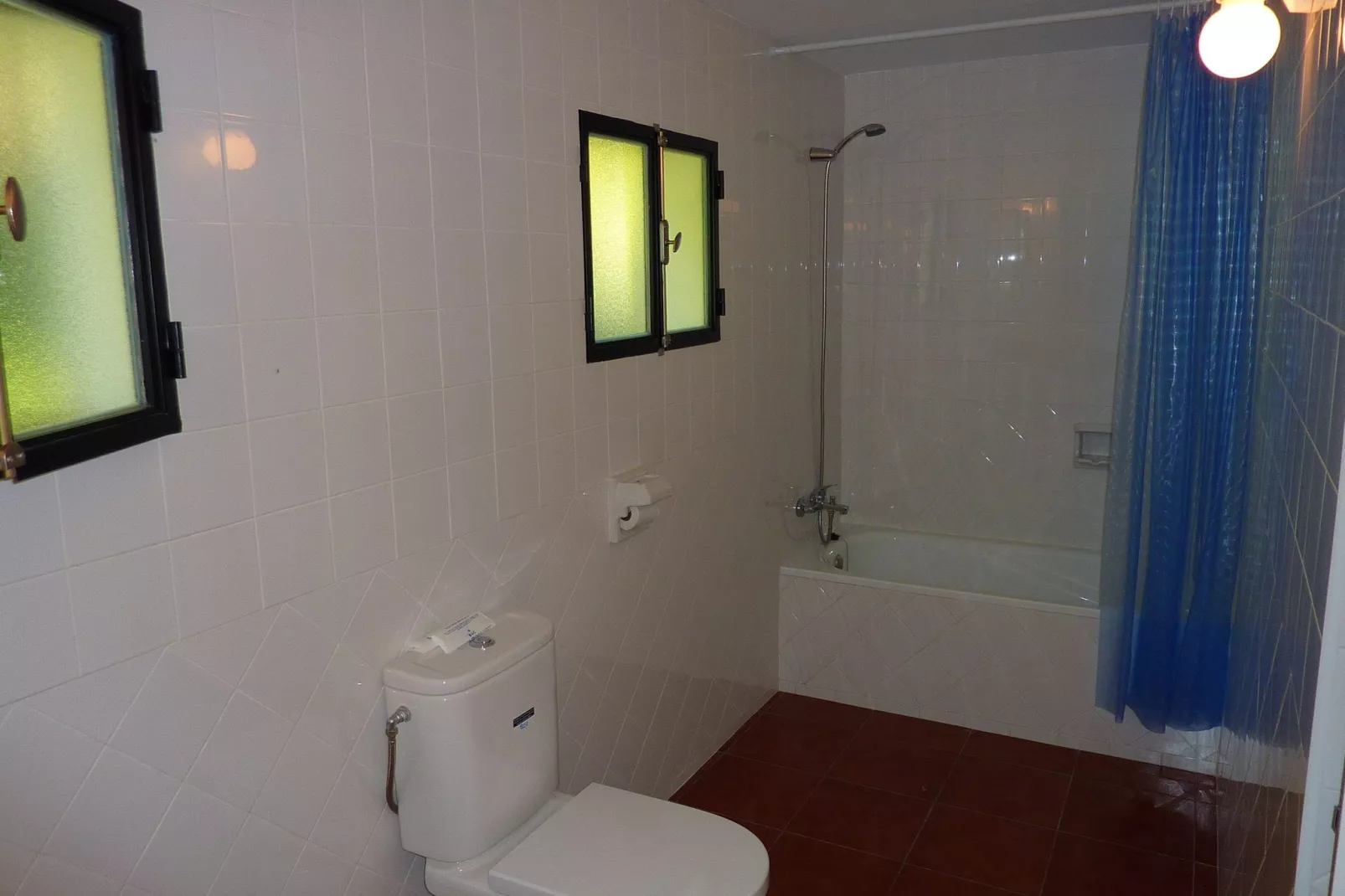 La Abadesa-Bathroom