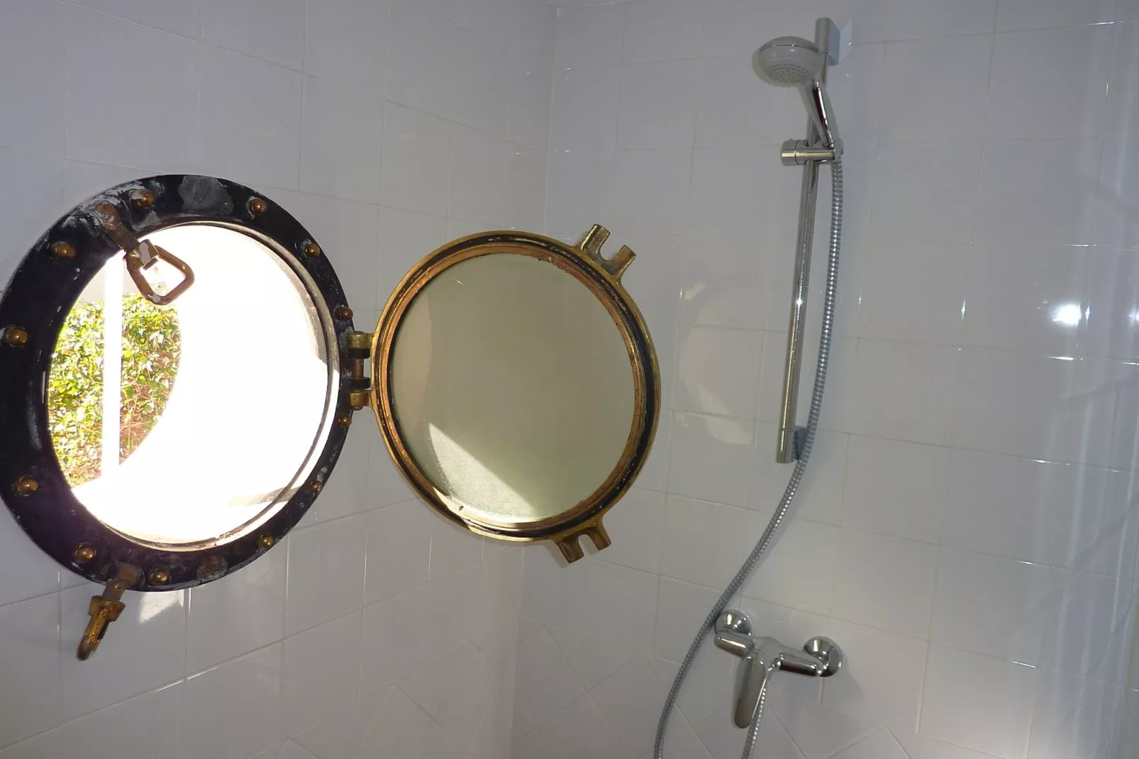 La Abadesa-Bathroom