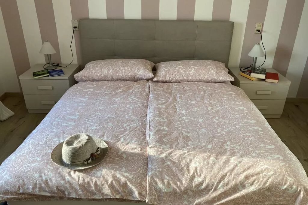 303265-Bedroom