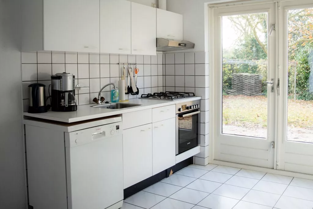 430992-Kitchen
