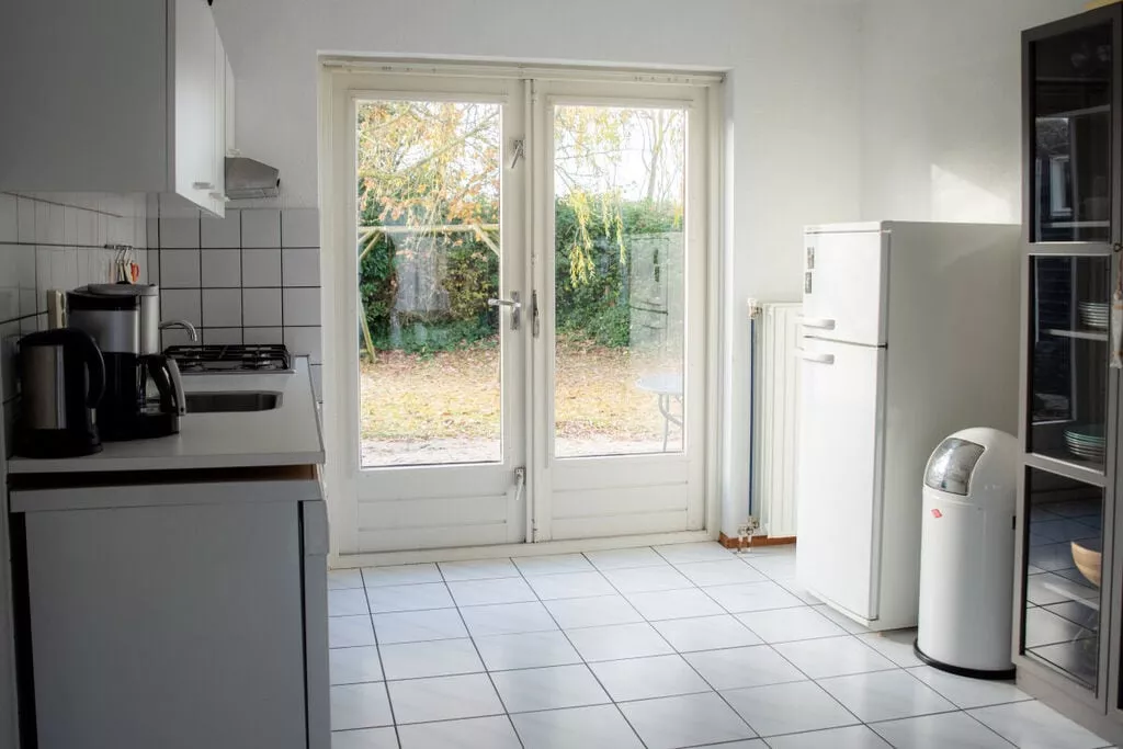 430992-Kitchen