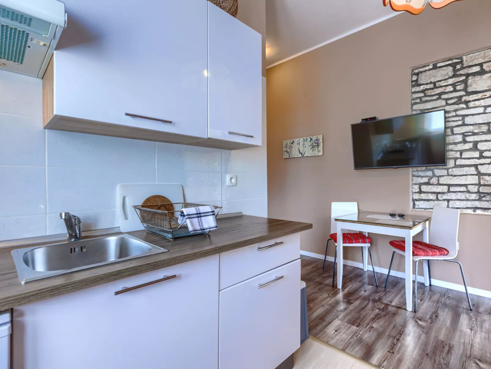 Apartment Pino-Inside