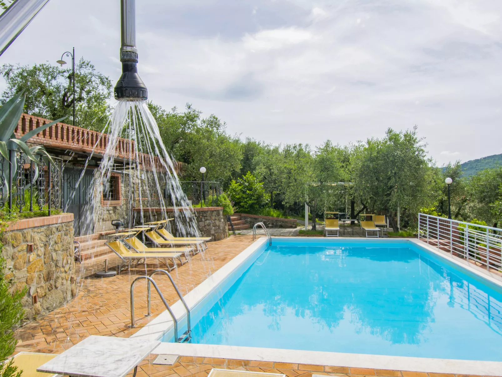 Borgo della Limonaia-Outside