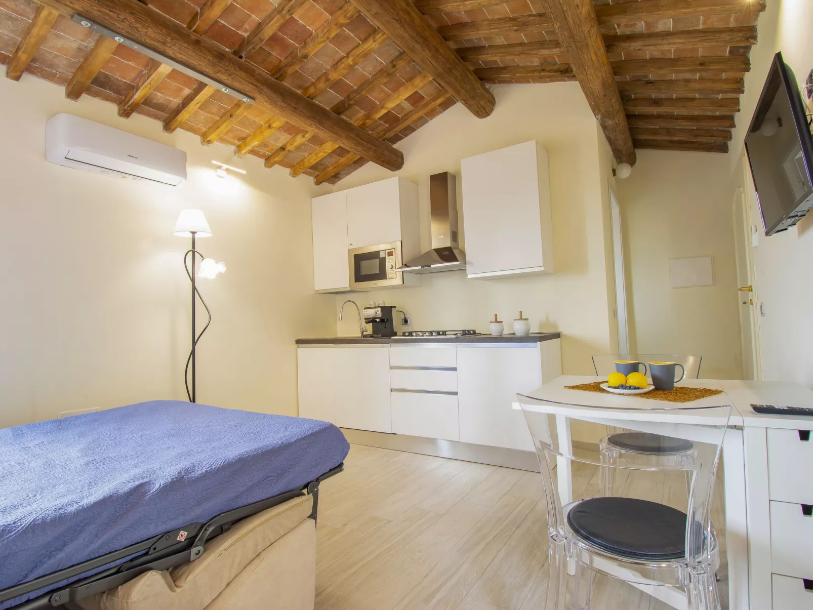 Borgo della Limonaia-Inside