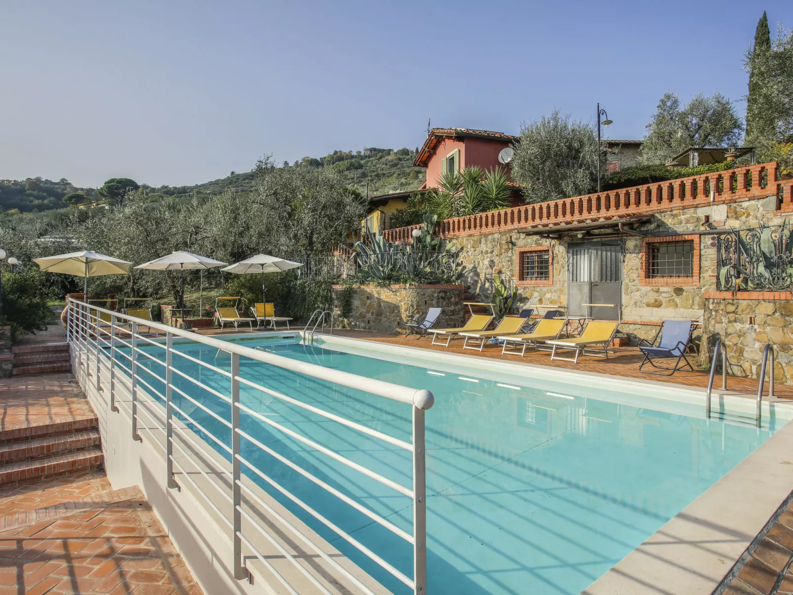 Borgo della Limonaia-Outside