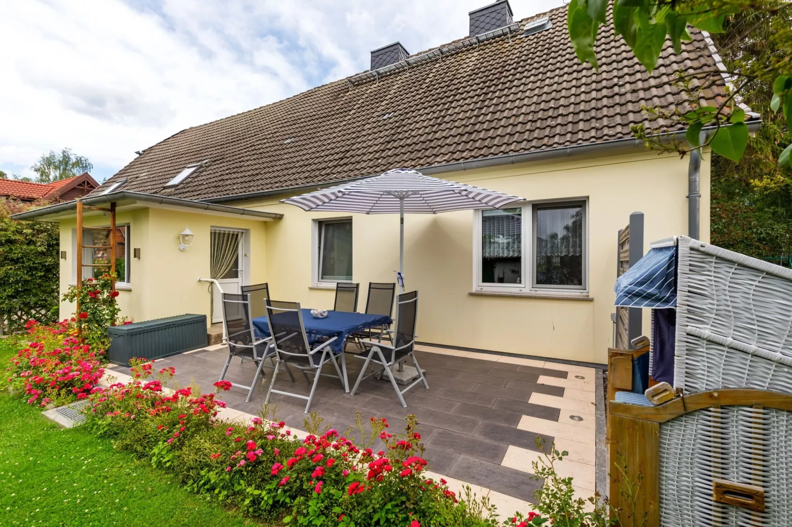 Ferienhaus Johanna-Exterior summer
