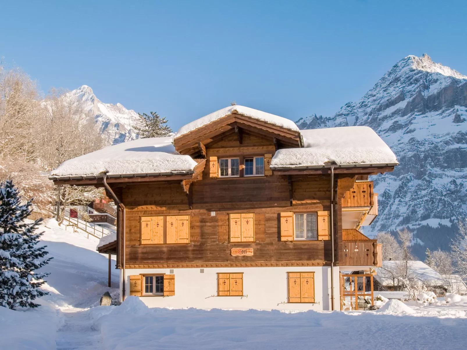 Chalet Hori-Outside