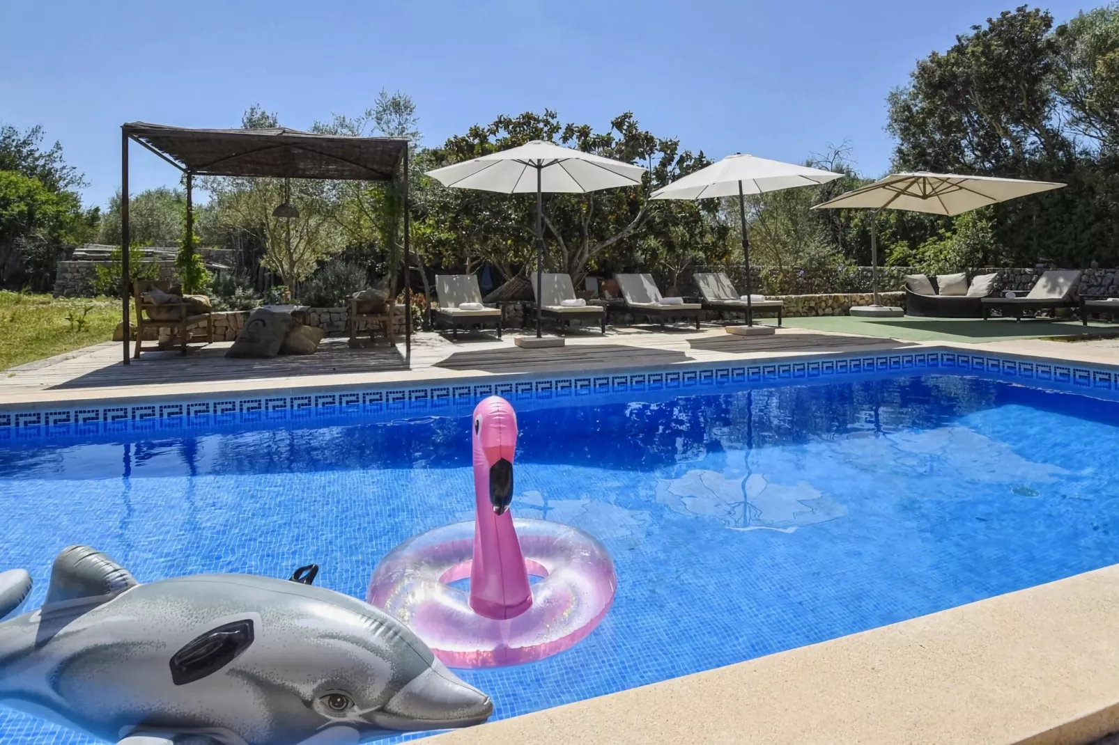Rotana-Pool