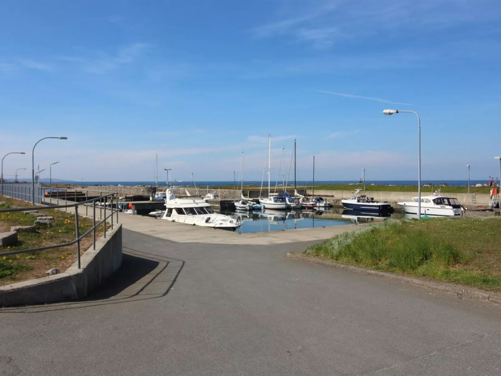 "Tuovi" - 47m from the sea-Outside