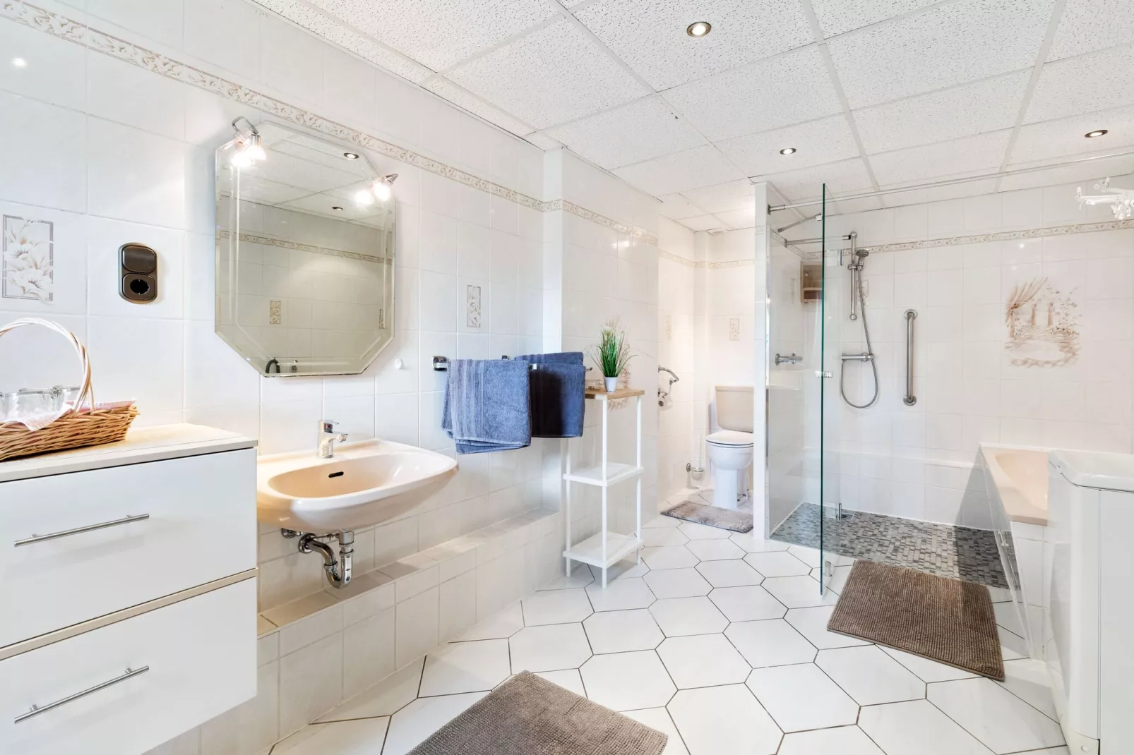 Ferienhaus Johanna-Bathroom