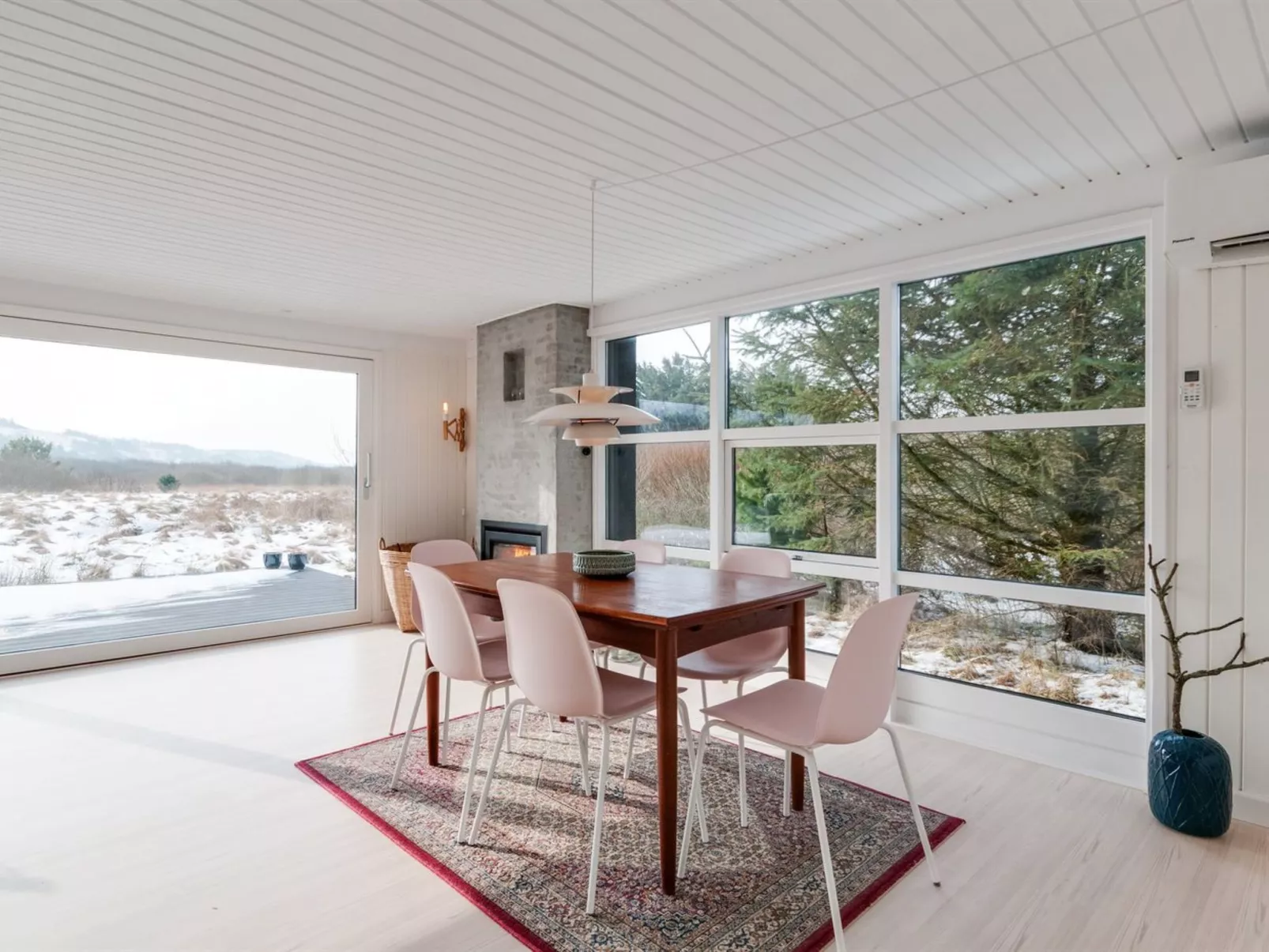 "Mintha" - 400m from the sea-Inside