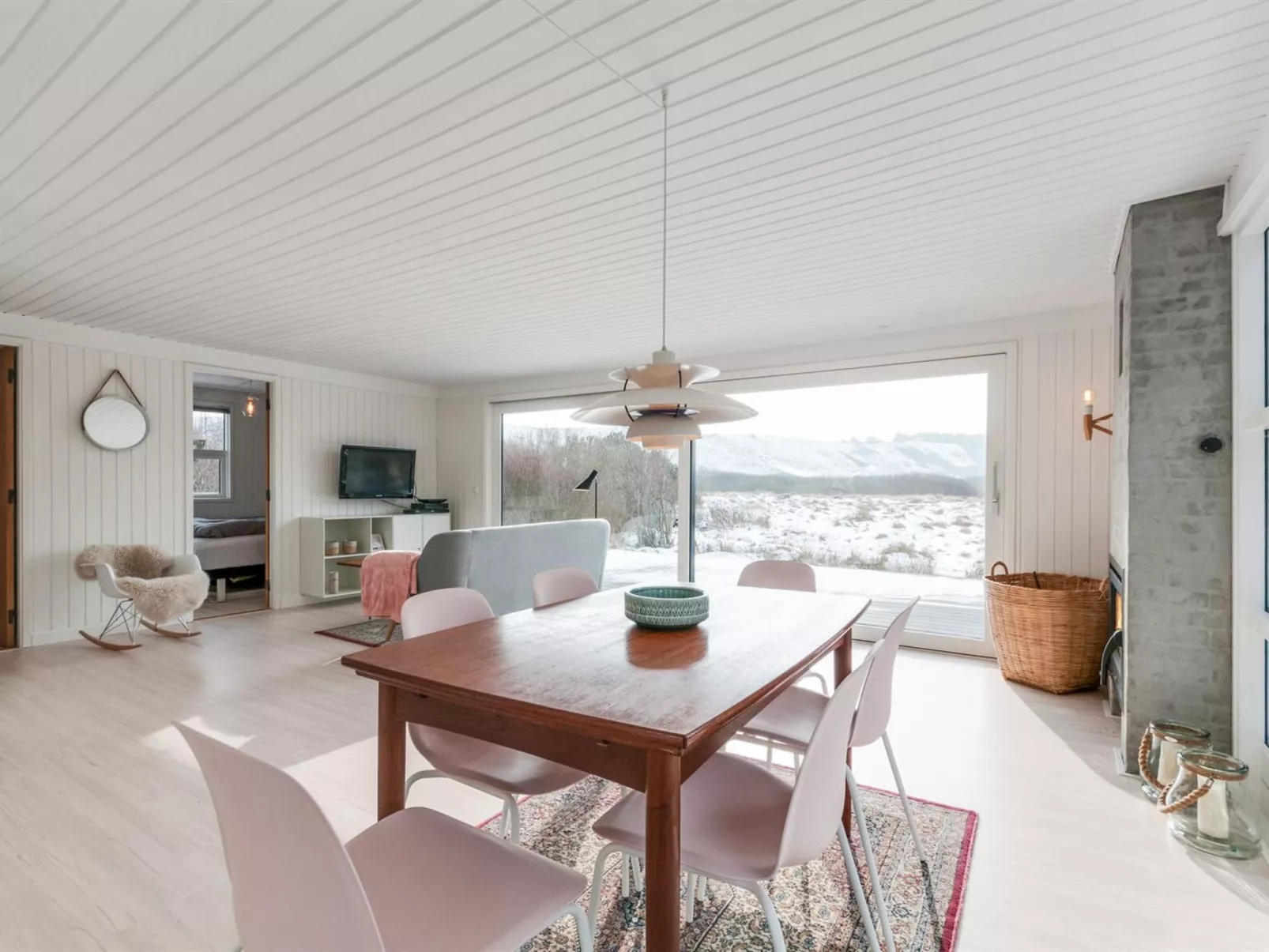 "Mintha" - 400m from the sea-Inside