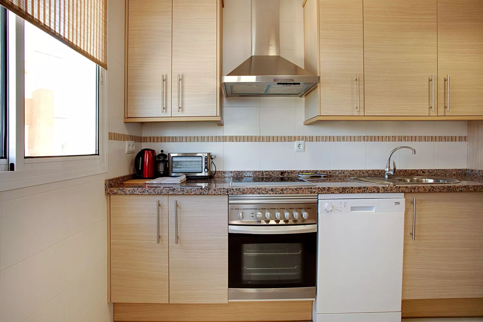 Lovely Apartment with swimming pool-Kitchen