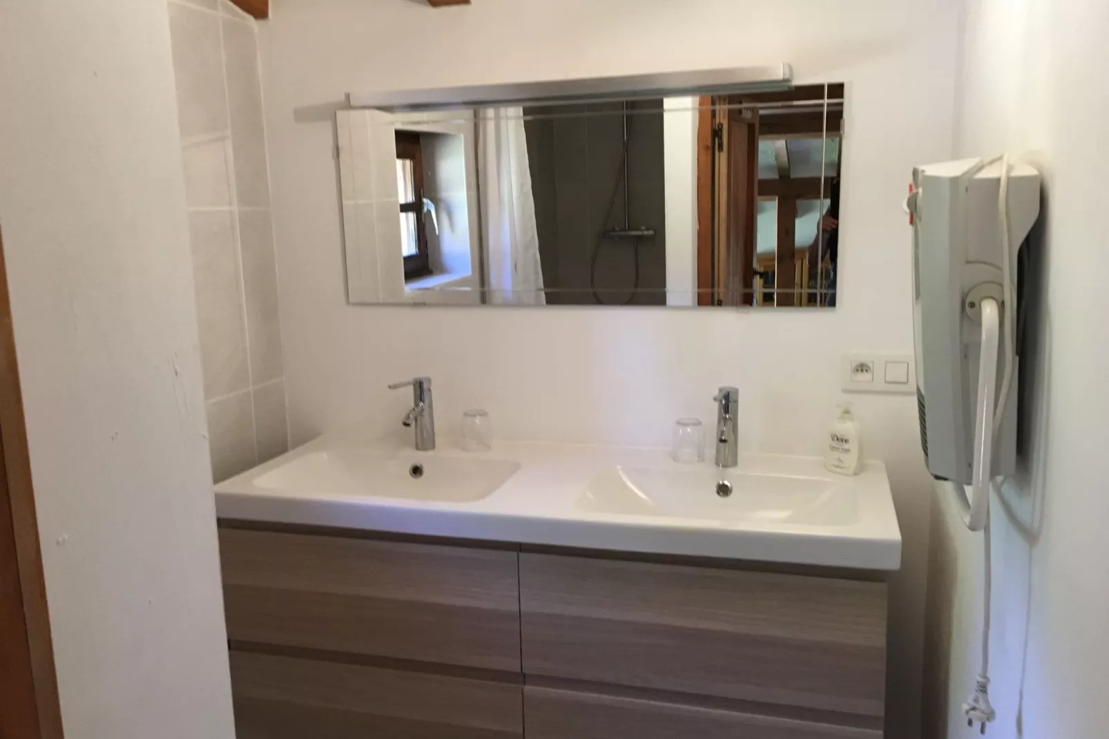 Streekbossen-Bathroom