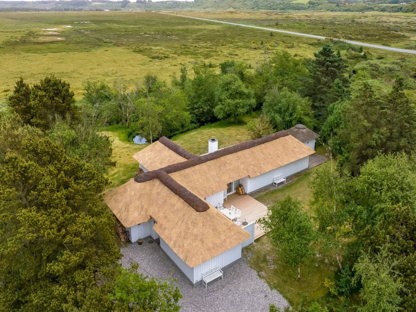 "Verner" - 900m from the sea-Outside