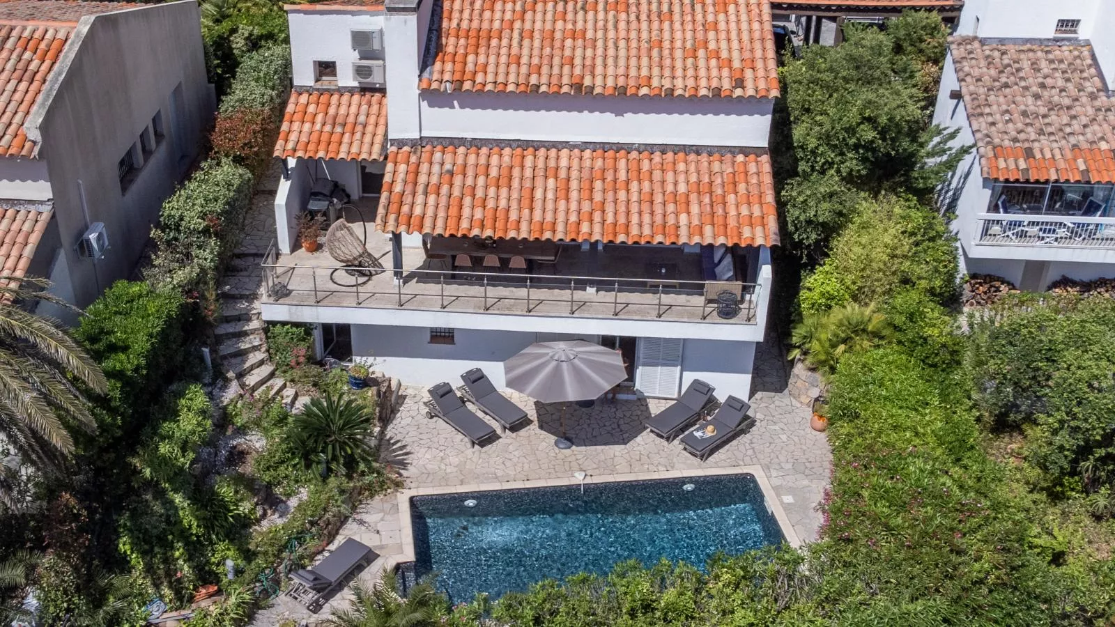 Villa les Oiseaux-Exterior summer