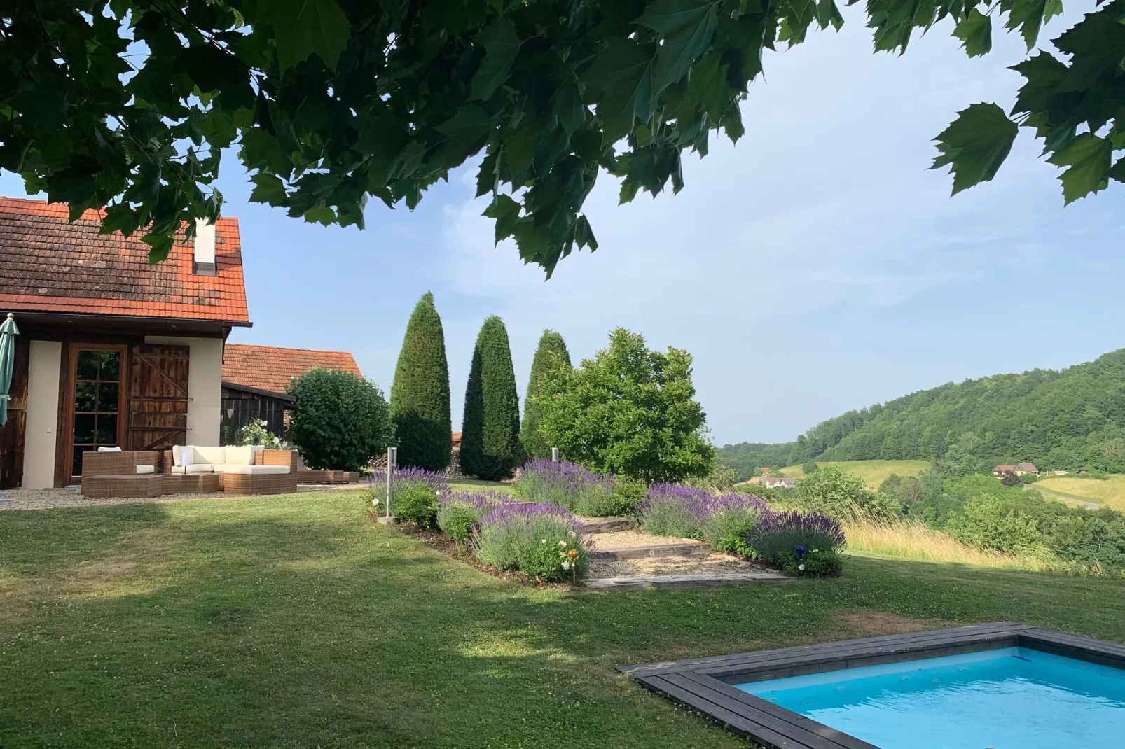 Landhaus Austria-Gardens summer
