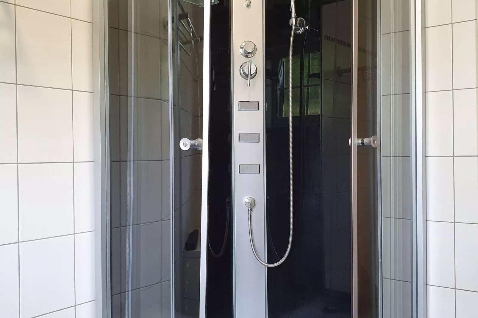 Residence Suprême-Bathroom