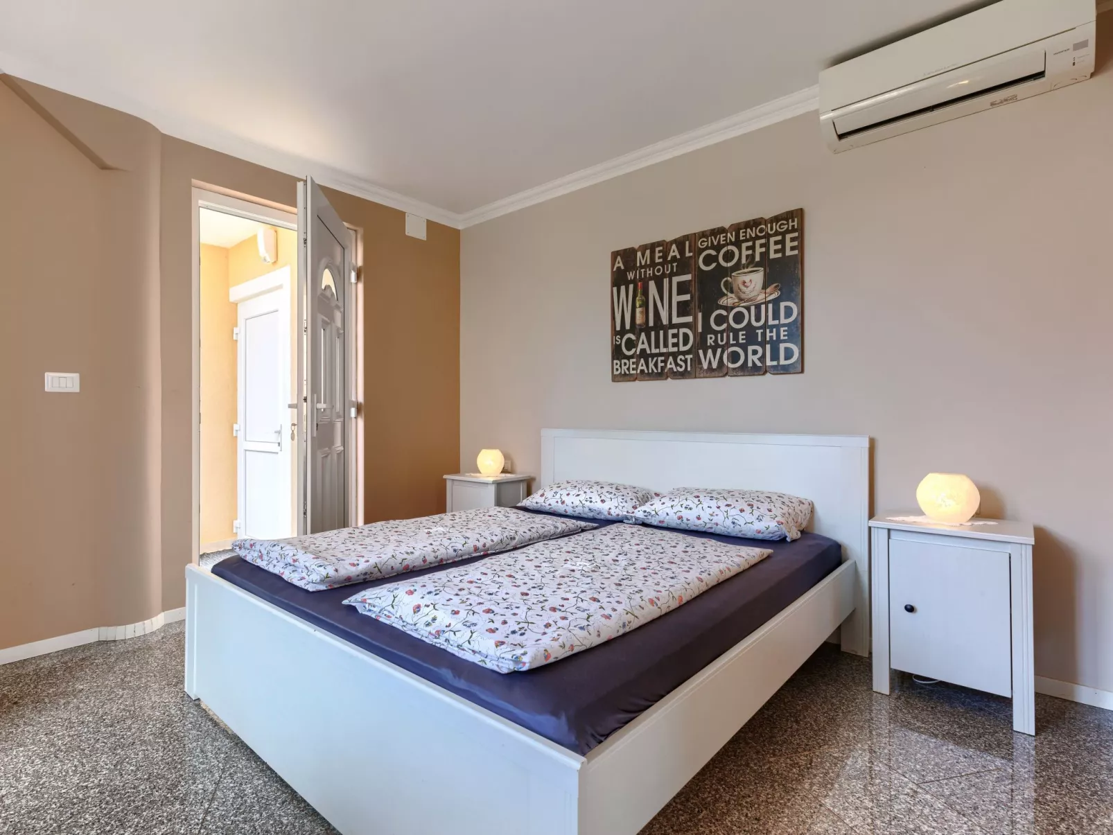 Apartment Ćakule-Inside