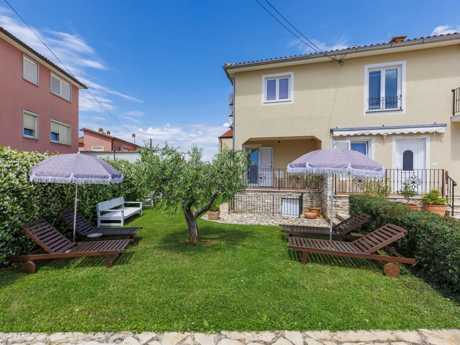 Apartment Ćakule-Outside