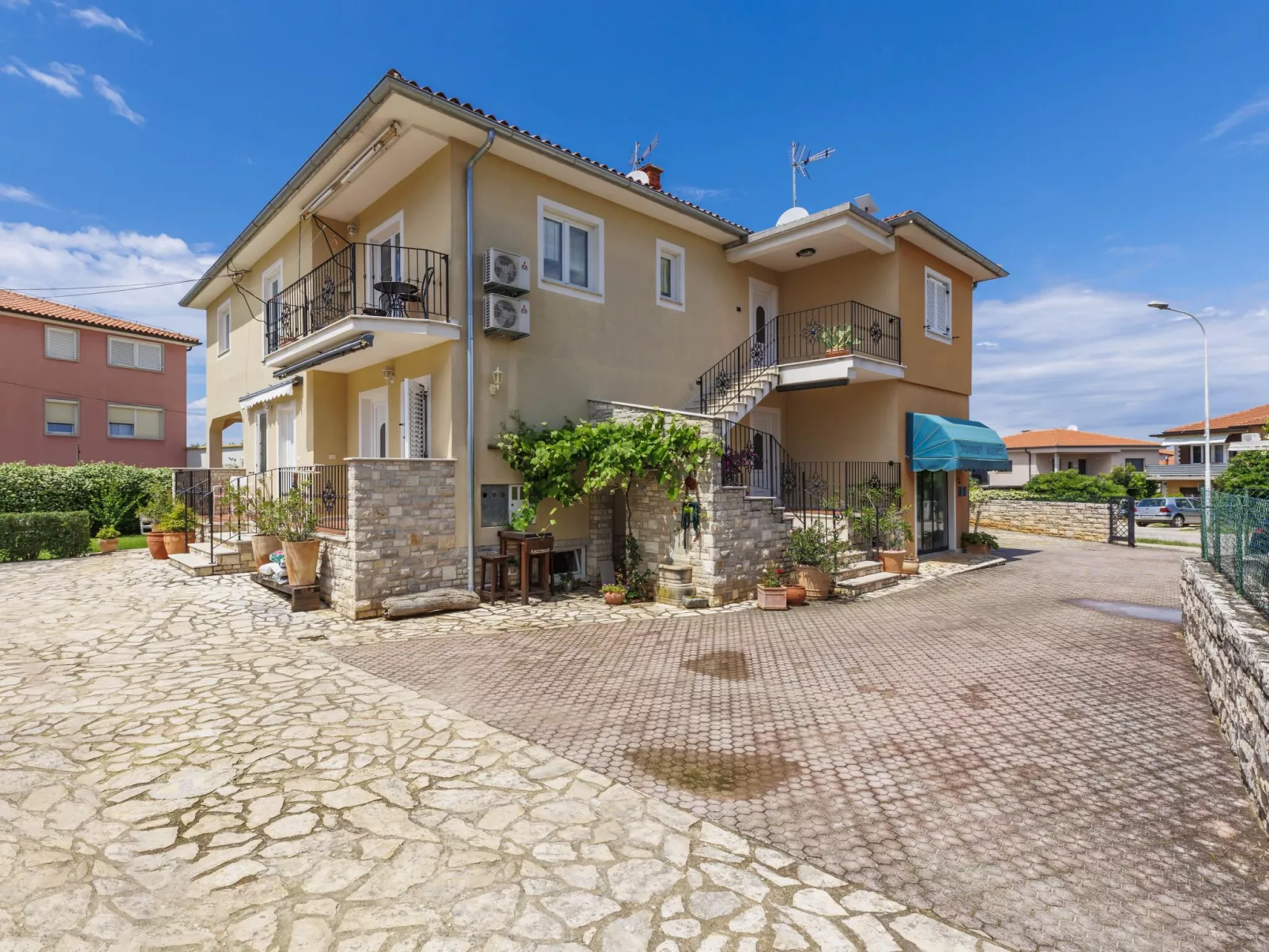 Apartment Ćakule-Outside
