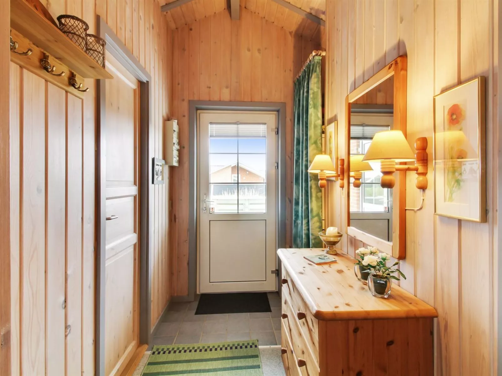 "Frithger" - 250m from the sea-Inside