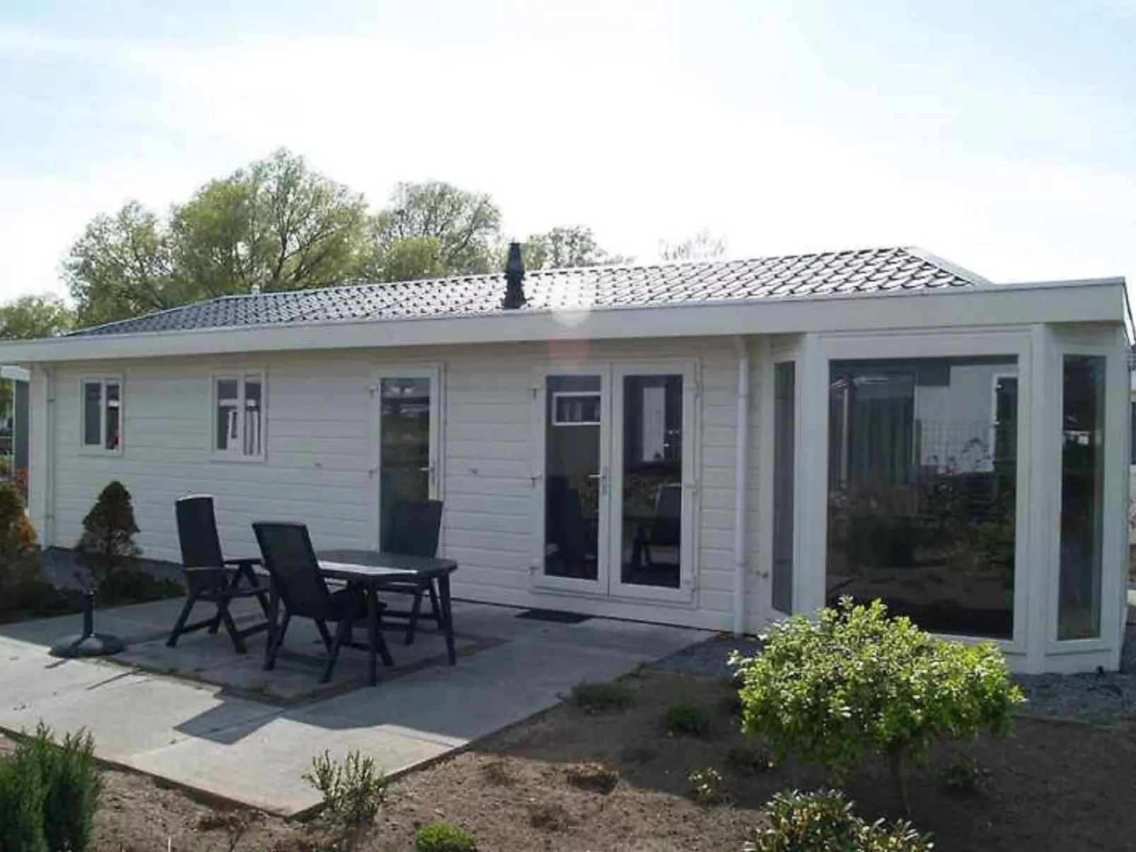 L-Pavilion 6-Outside