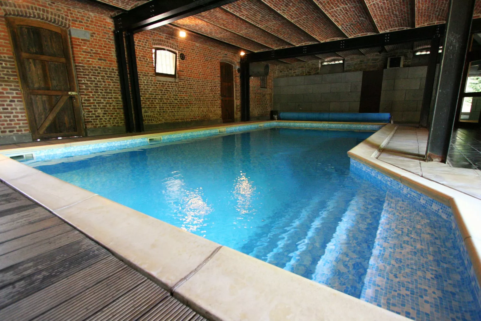 Le Néblon-Piscine