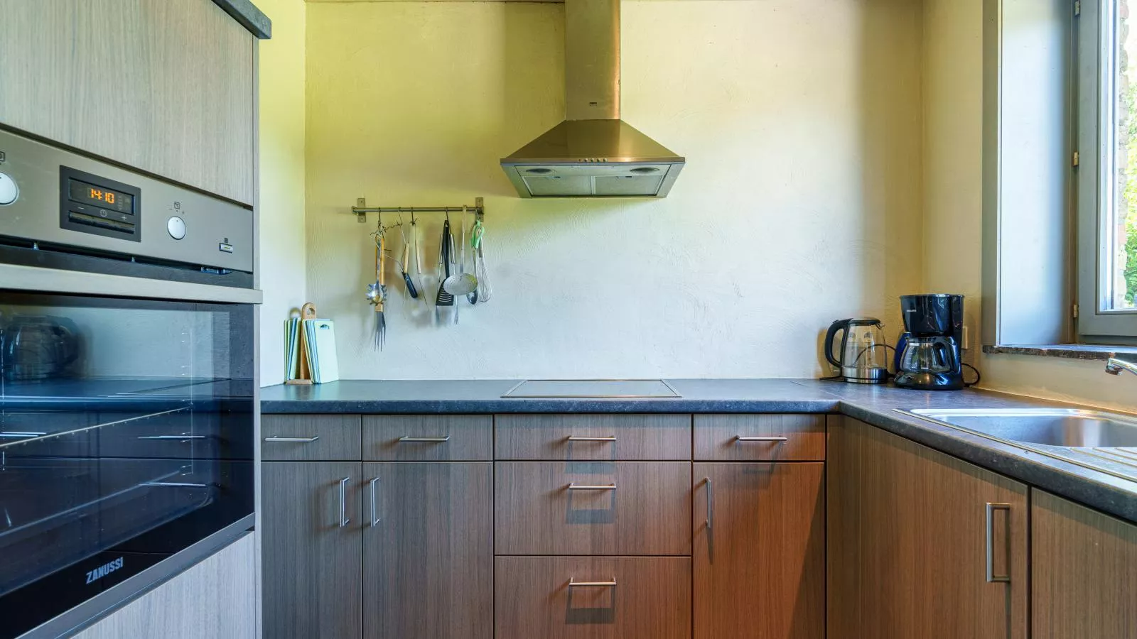 Meeuwenoord-Kitchen
