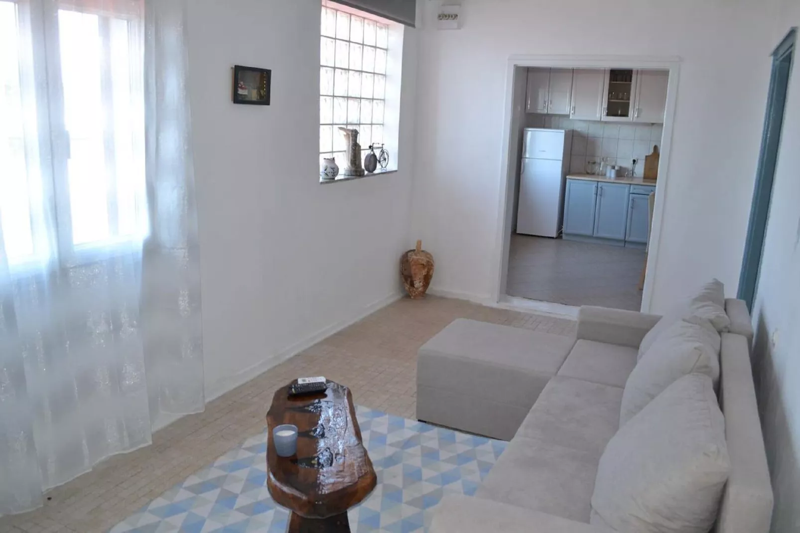 Corto Maltese-Living room
