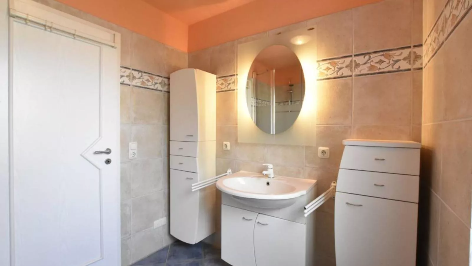Nordlicht - Ausblick-Bathroom