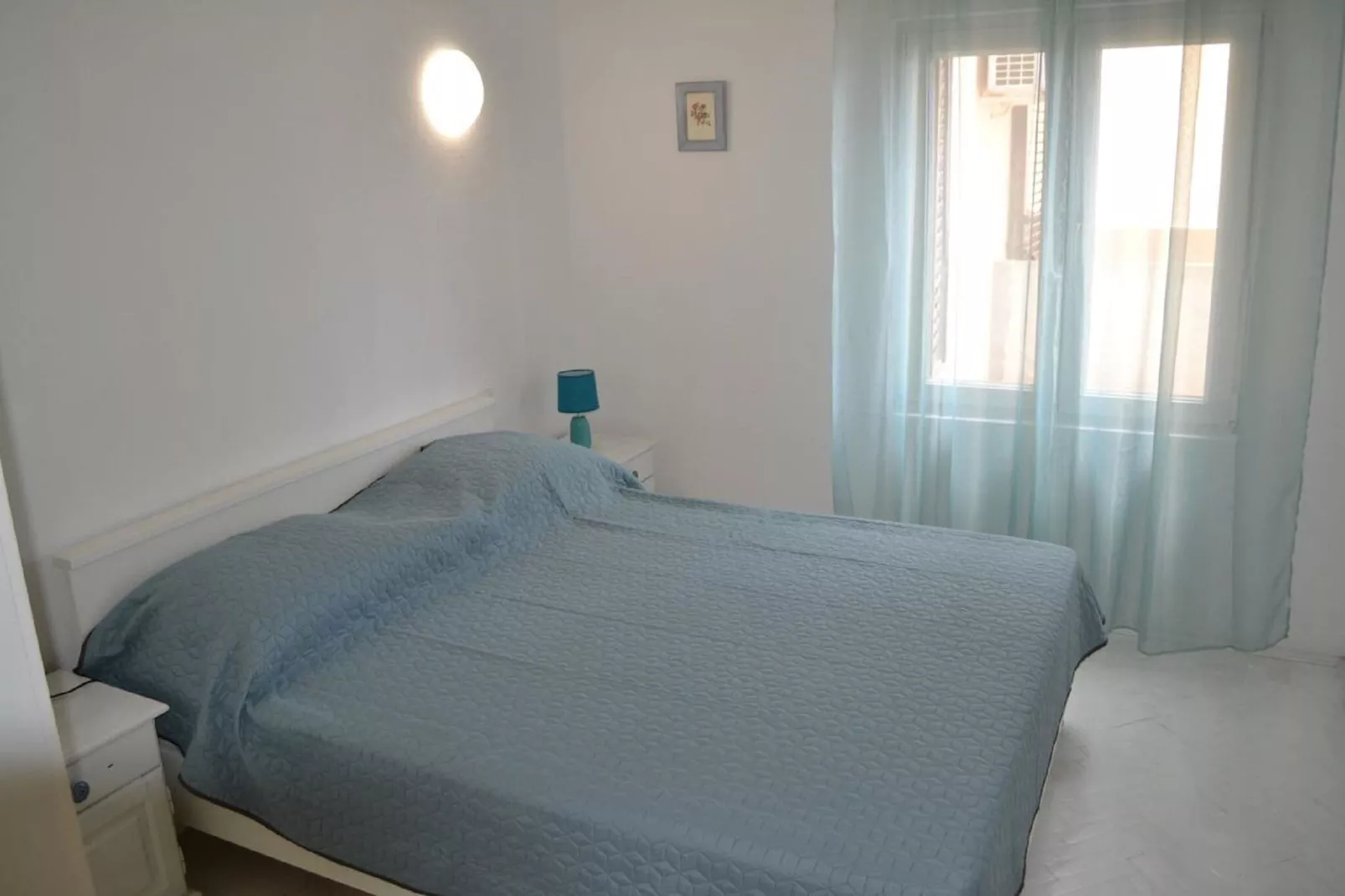 Corto Maltese-Bedroom