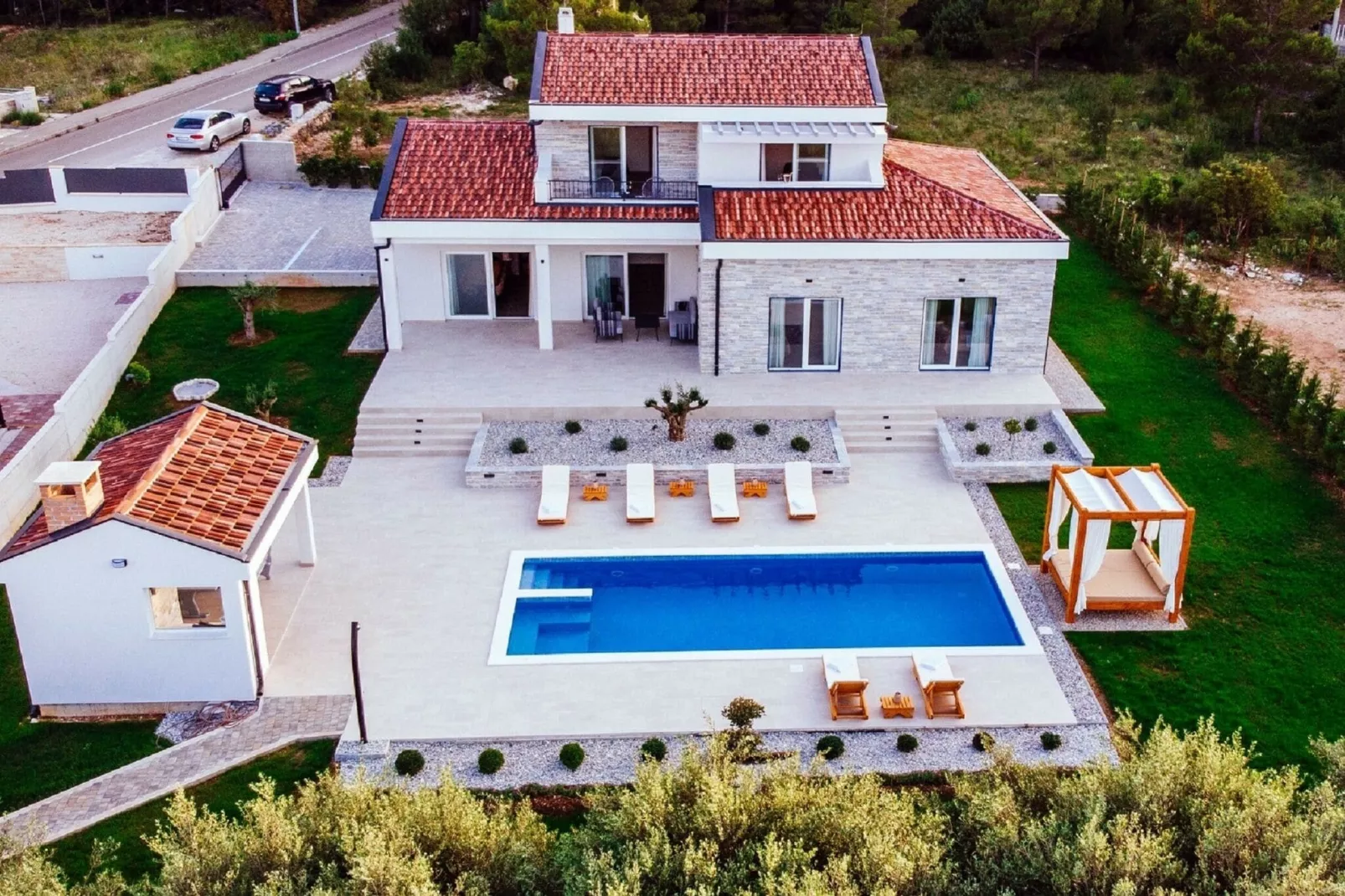 Vila Ena-Exterior summer