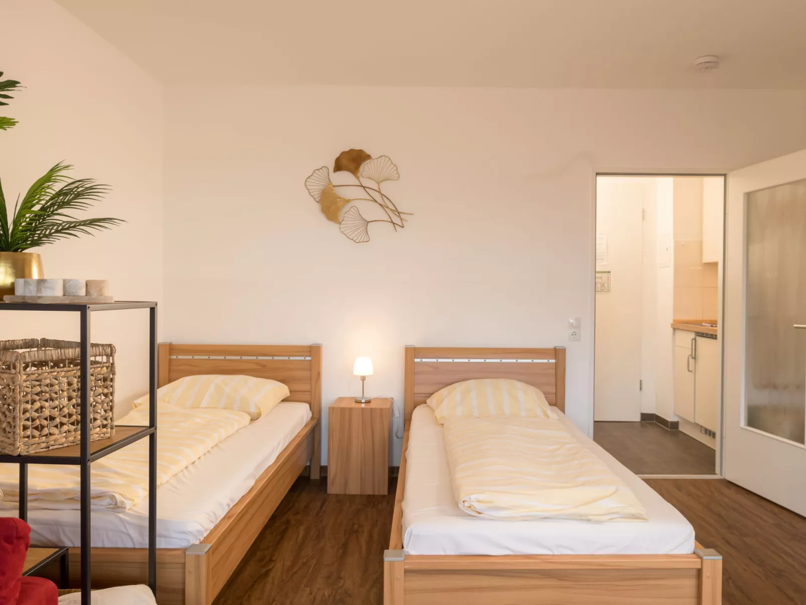 Hygge (B410)-Inside
