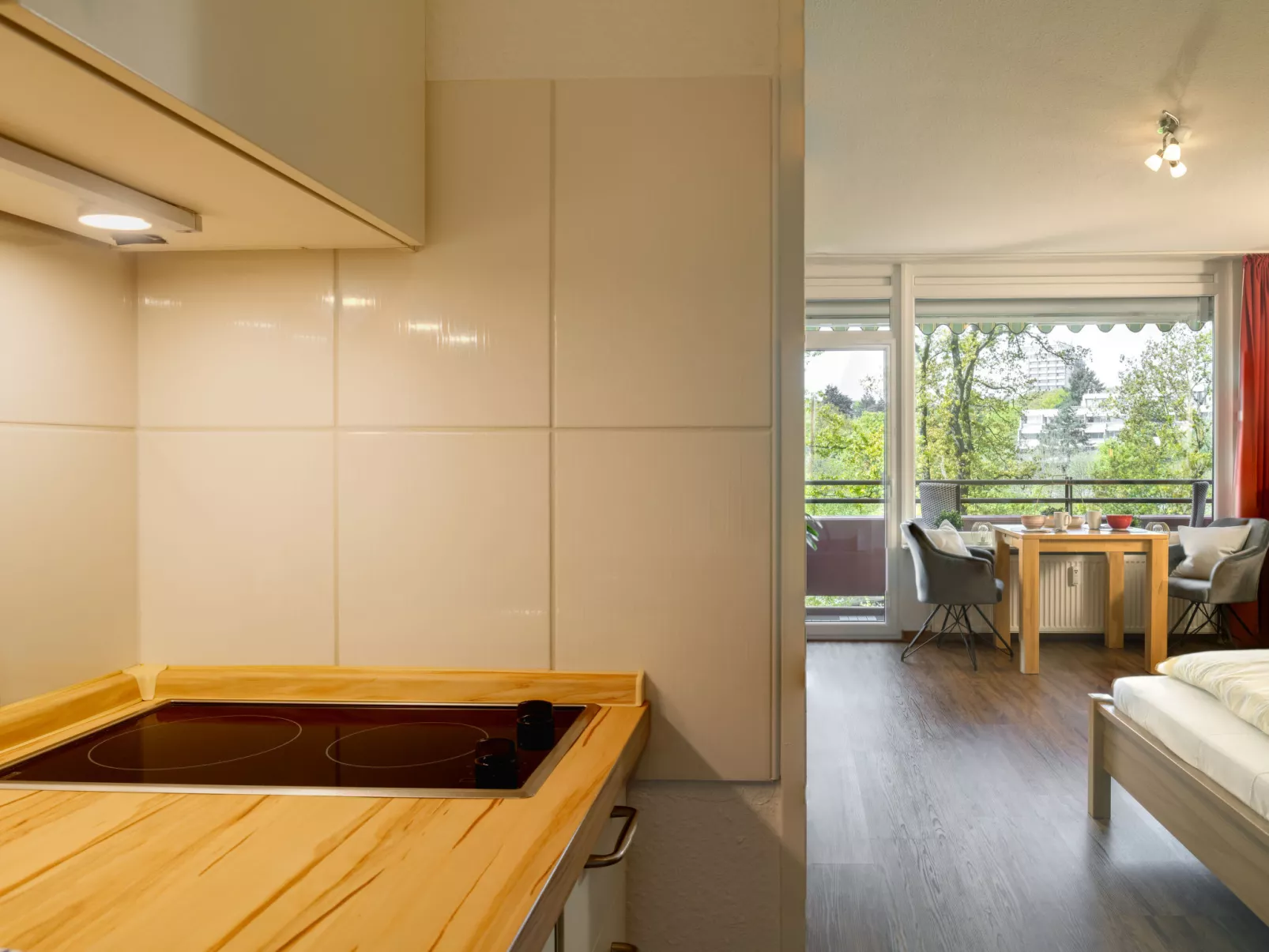 Hygge (B410)-Inside