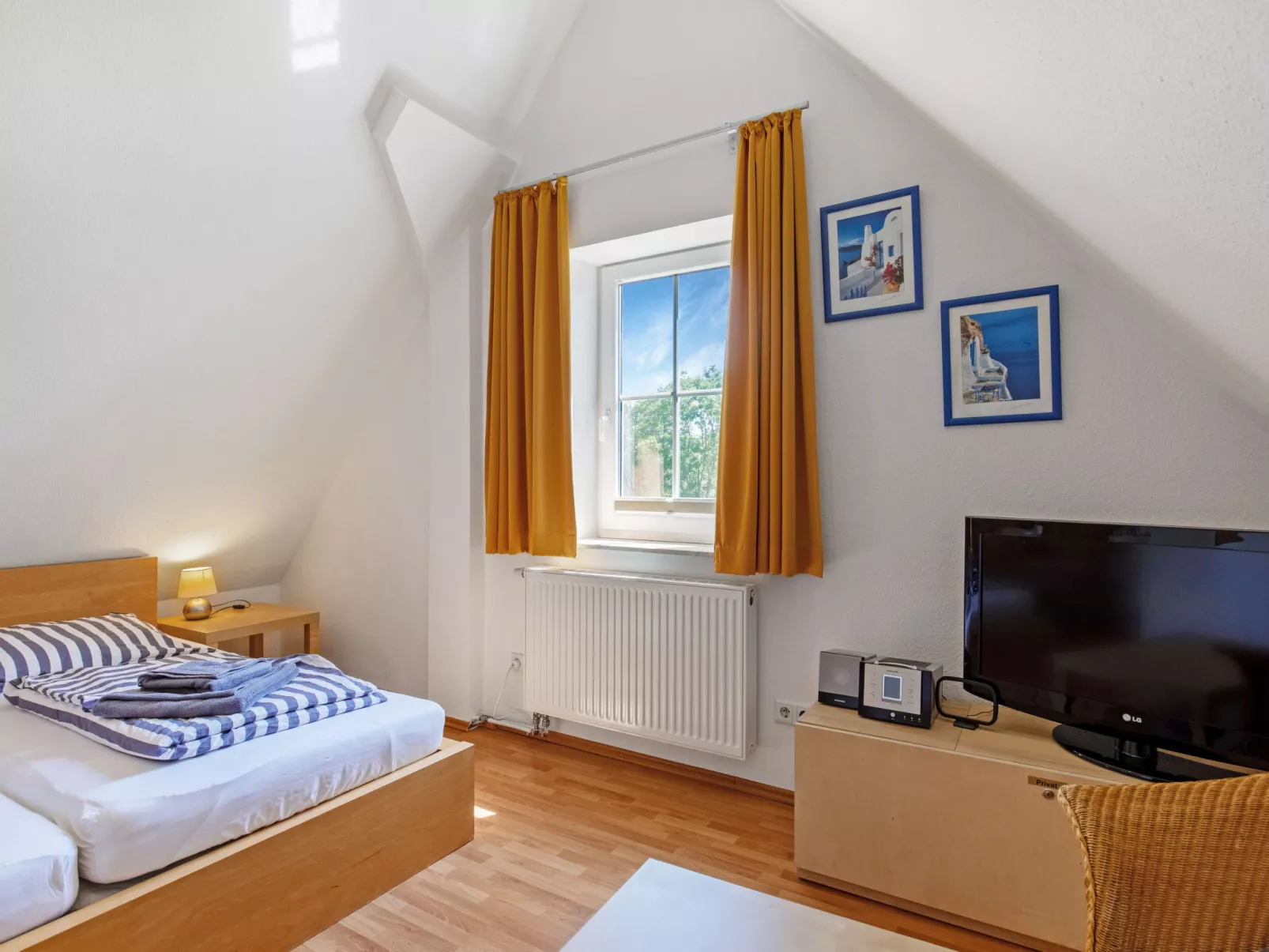 Haus 99 - Seepark Burhave-Inside