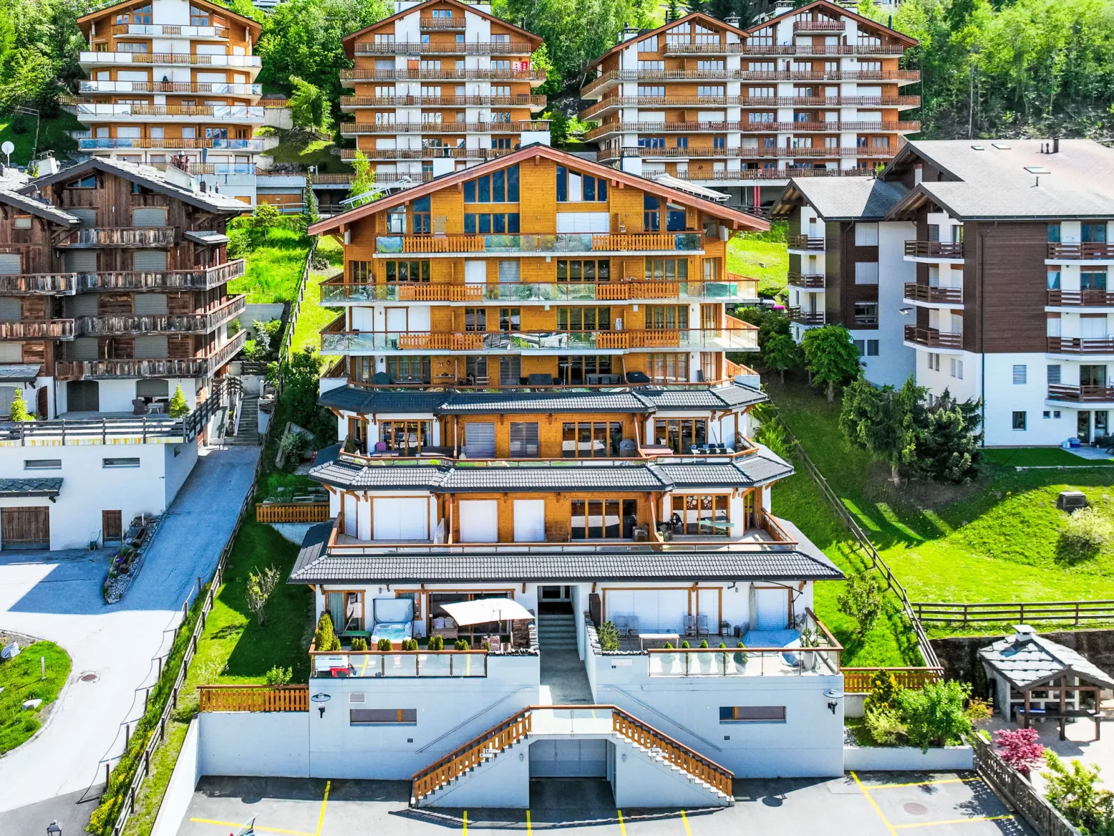 Cor des Alpes 16-Outside